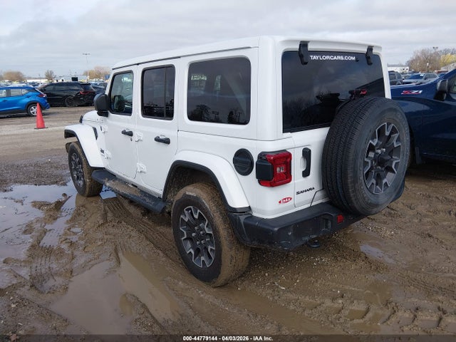 Jeep Wrangler 4-door Sahara 4x4