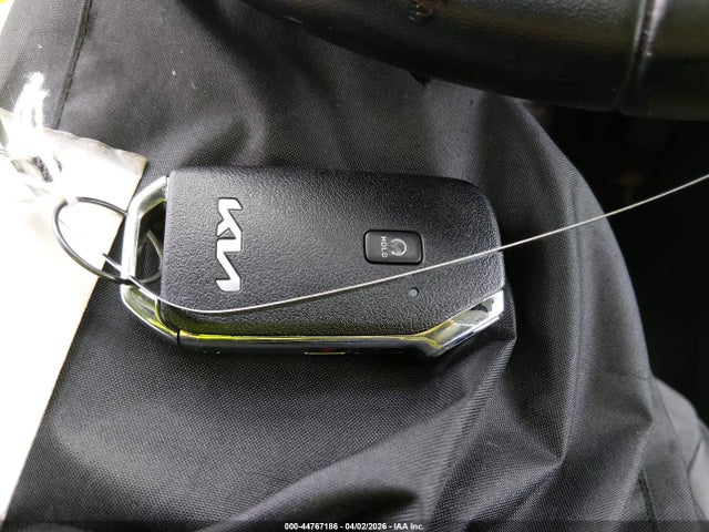 Kia Seltos S