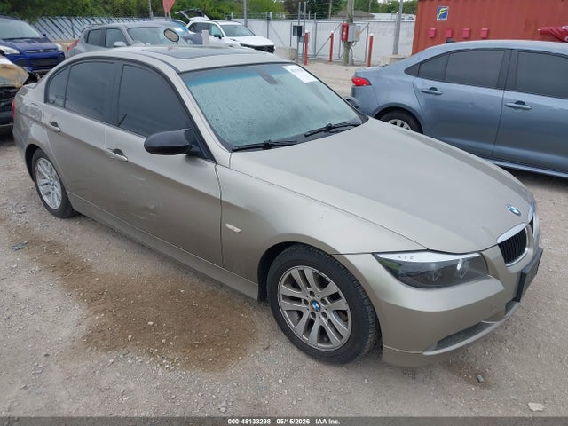 Salvage BMW 3 Series Image