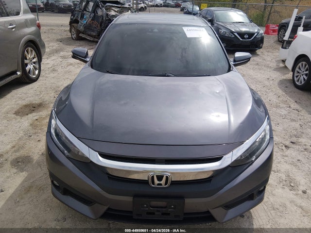Honda Civic Touring