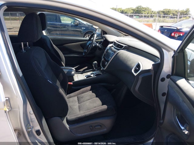 Nissan Murano Sv