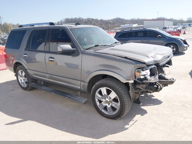 Salvage Ford Expedition Image