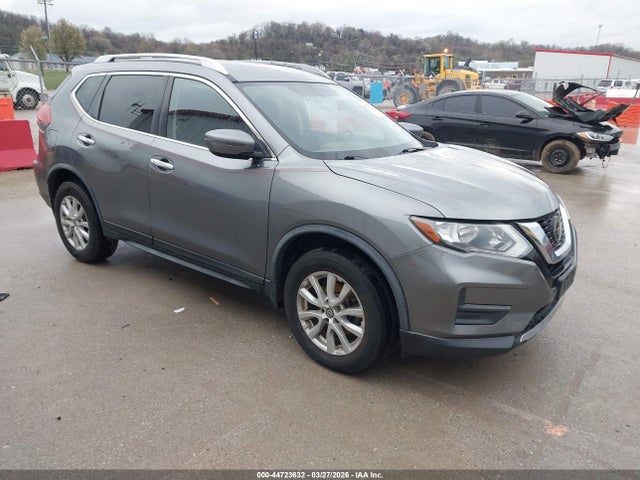 Salvage Nissan Rogue Image