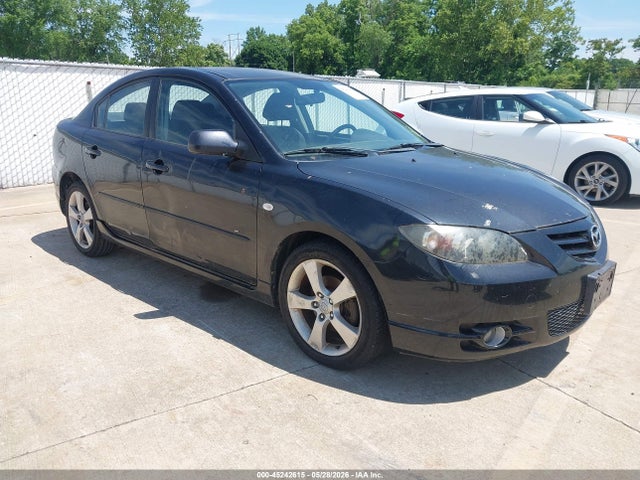 Salvage Mazda Mazda3 Image