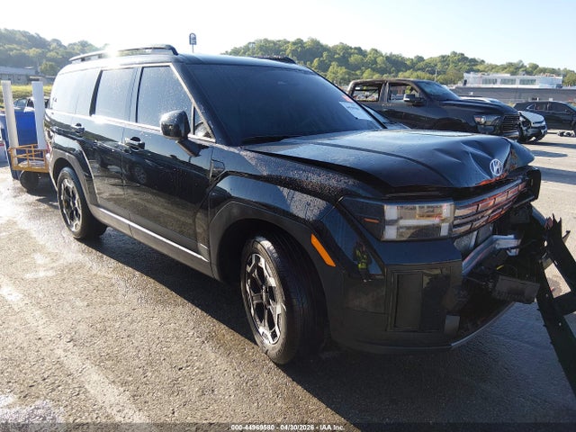 Salvage Hyundai SANTA FE Image