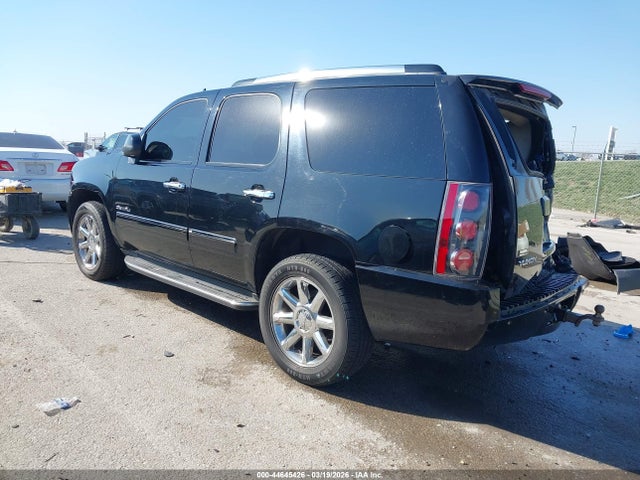 GMC Yukon Denali