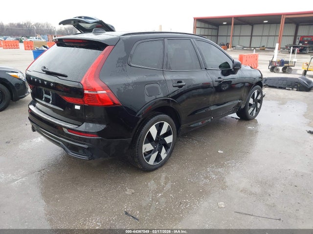 Volvo Xc60 Recharge Plug-in Hybrid T8 Plus Dark Theme