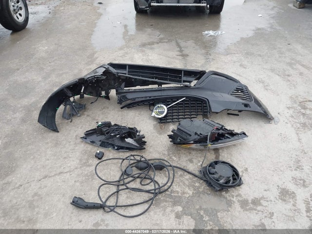 Volvo Xc60 Recharge Plug-in Hybrid T8 Plus Dark Theme