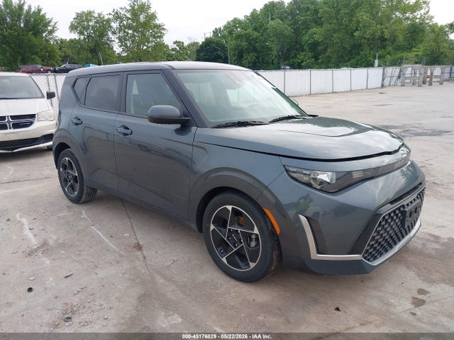 Salvage Kia Soul Image