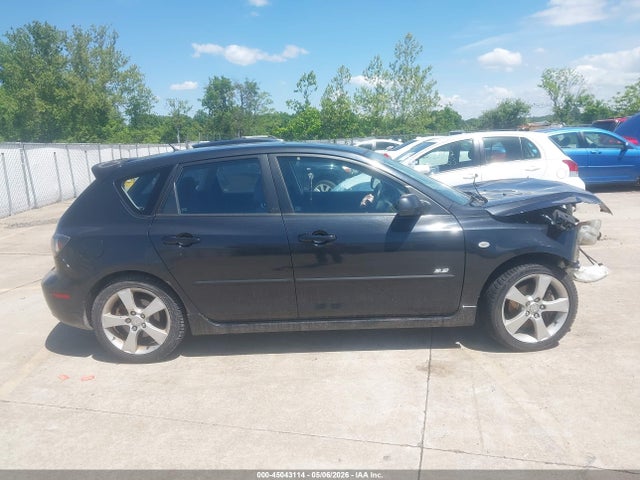 Mazda Mazda3 S