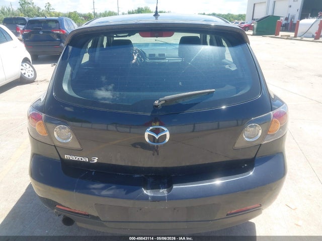 Mazda Mazda3 S