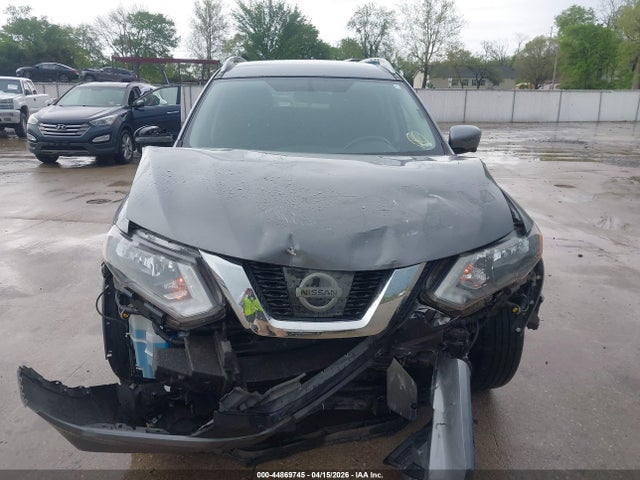 Nissan Rogue Sv