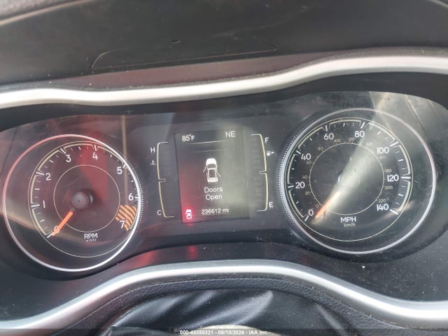 Jeep Cherokee Sport