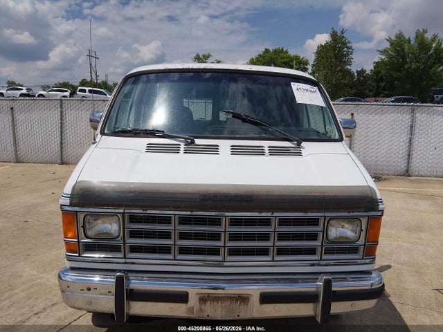 Dodge Ram Van B250