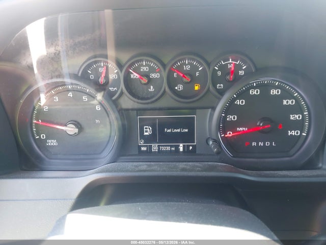 Chevrolet Silverado 1500 4wd  Short Bed Custom