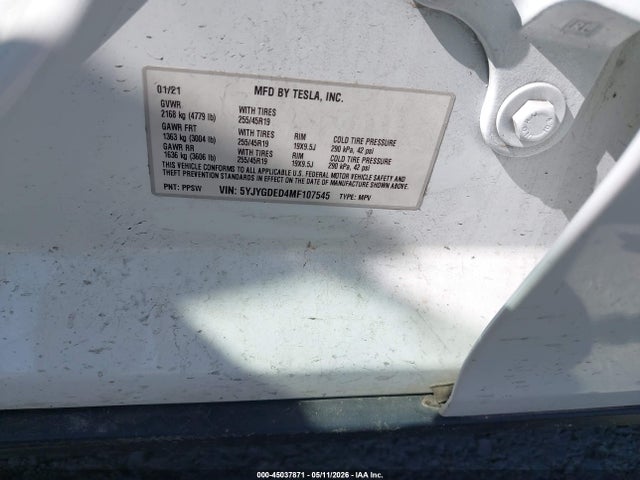 Tesla Model Y Standard Range Rear-wheel Drive