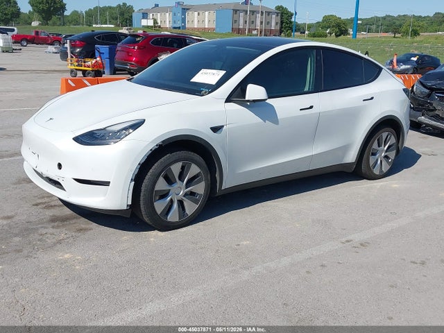 Tesla Model Y Standard Range Rear-wheel Drive
