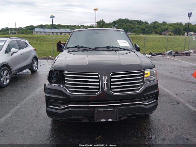 Lincoln Navigator Select