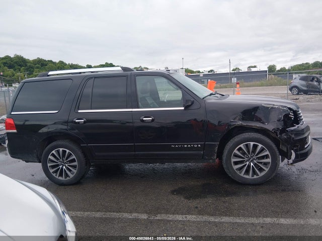 Lincoln Navigator Select