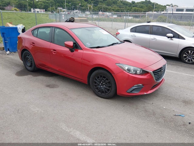 Salvage Mazda Mazda3 Image
