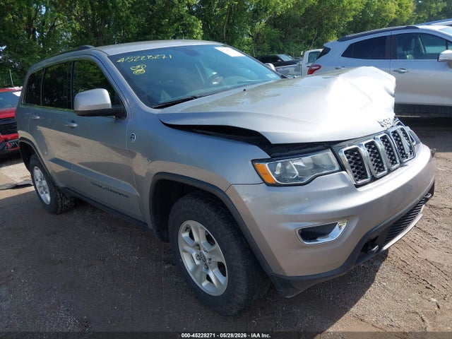 Salvage Jeep Grand Cherokee Image