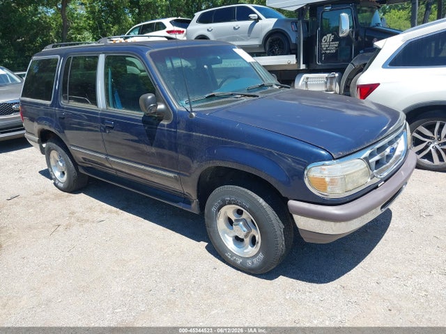 Salvage Ford Explorer Image