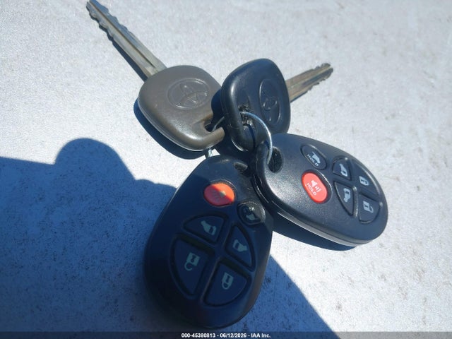 Toyota Sienna Xle Limited