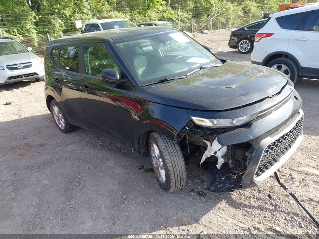 Salvage Kia Soul Image