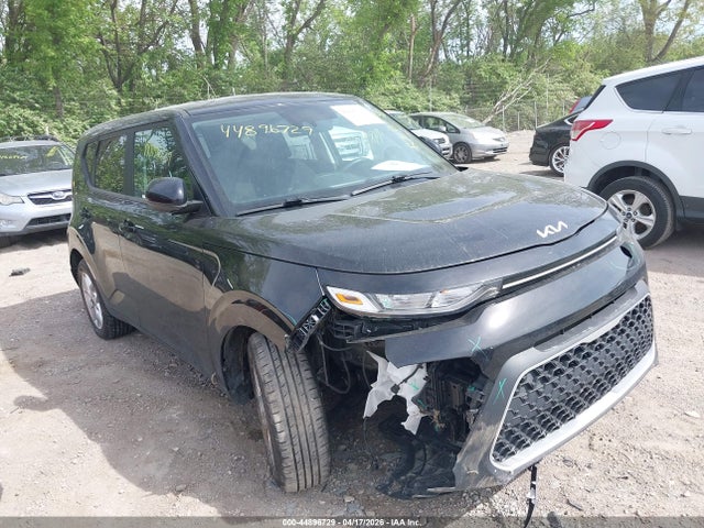 Kia Soul Lx