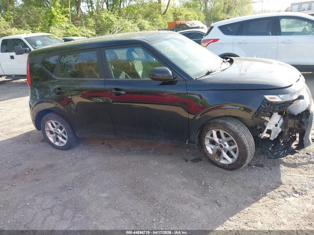 Kia Soul Lx