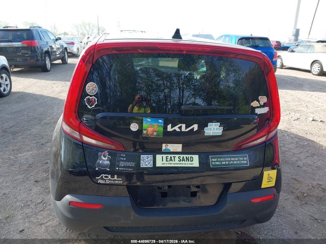 Kia Soul Lx