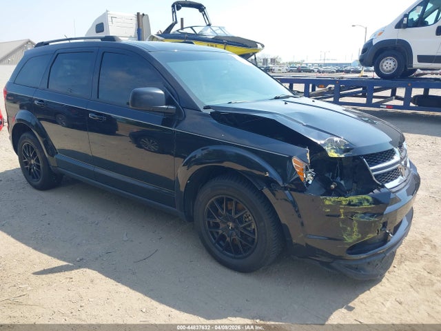 Salvage Dodge Journey Image