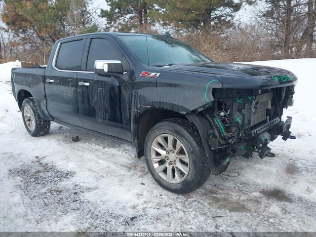 Salvage Chevrolet Silverado 1500 Image