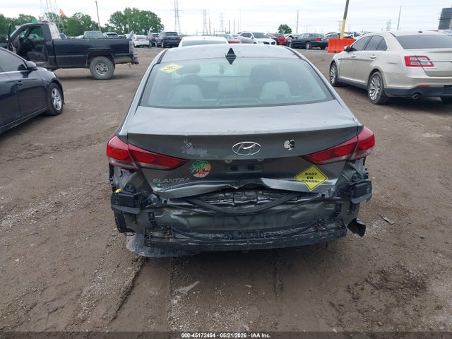 Hyundai ELANTRA Sel