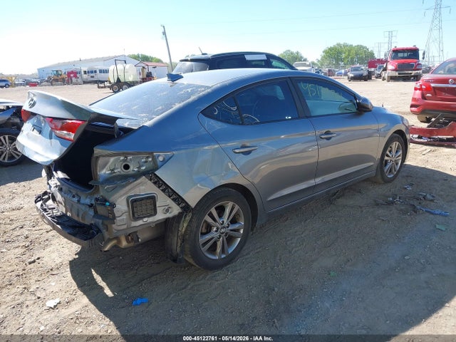 Hyundai ELANTRA Sel