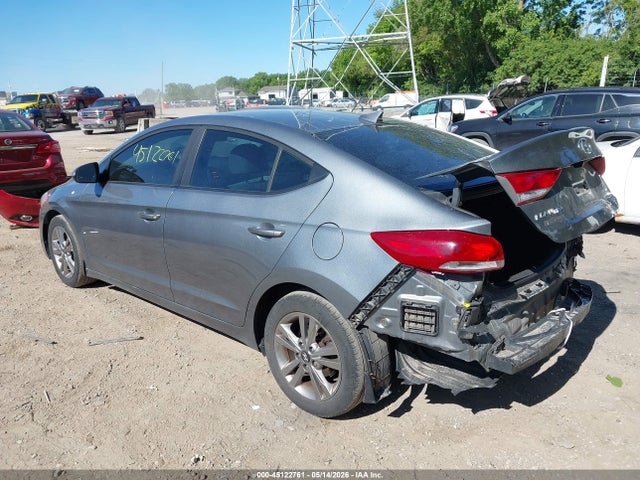 Hyundai ELANTRA Sel