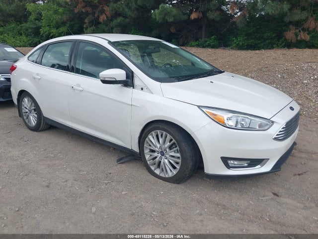 Salvage Ford Focus Image