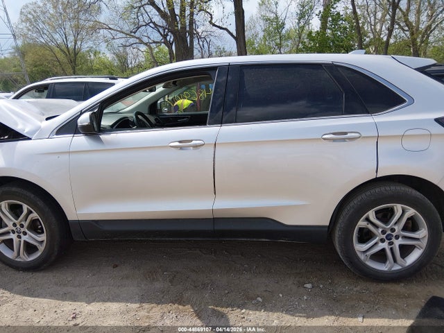 Ford Edge Titanium