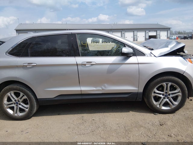 Ford Edge Titanium