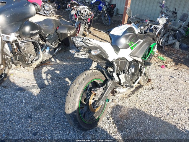 Kawasaki Ex650 N