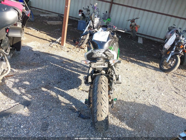 Kawasaki Ex650 N