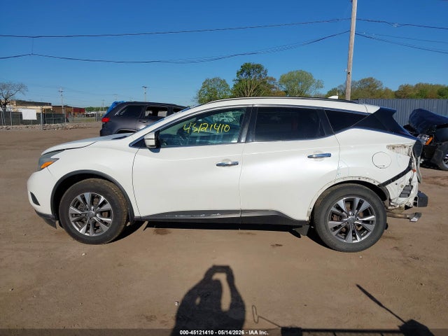 Nissan Murano Sv