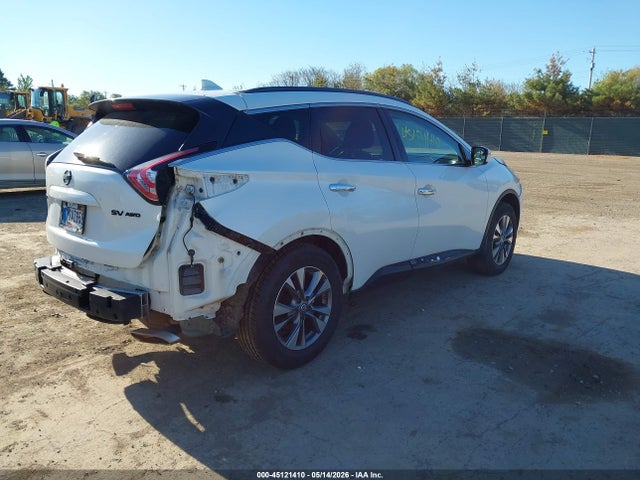 Nissan Murano Sv