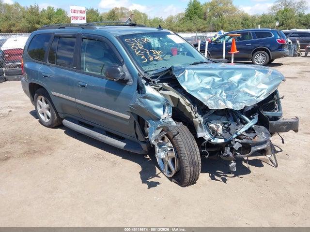 Salvage GMC Envoy Image