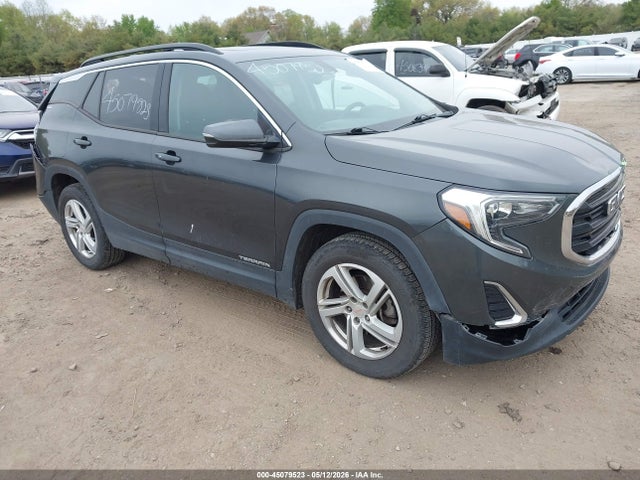 Salvage GMC Terrain Image