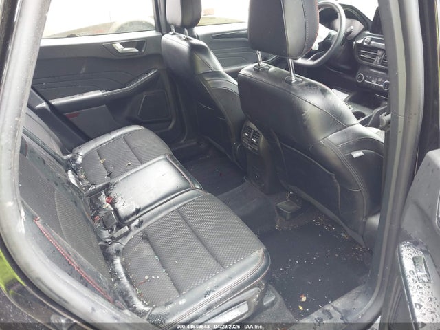 Ford Escape St-line