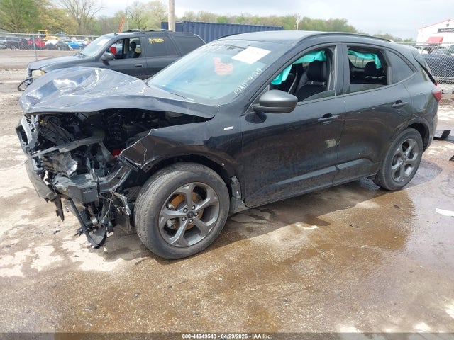 Ford Escape St-line