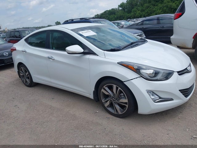 Salvage Hyundai ELANTRA Image