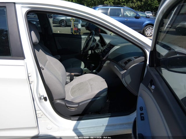 Hyundai ACCENT Se