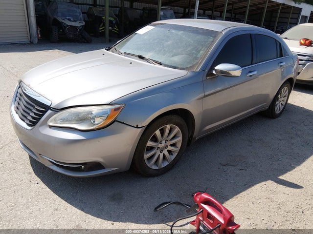 Chrysler 200 Limited